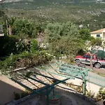 Apart Otel Maria 4*