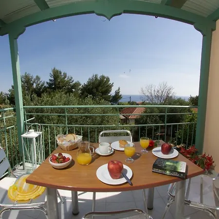 Hotel de apartamente Maria